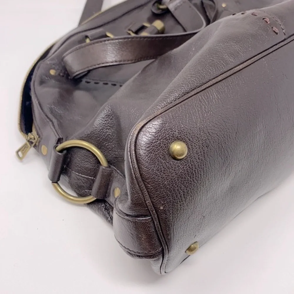 Yves Saint Laurent  Leather Oversized Muse Bag - Picture 11 of 15